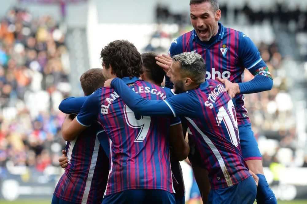 于提前宣告 于提前宣告