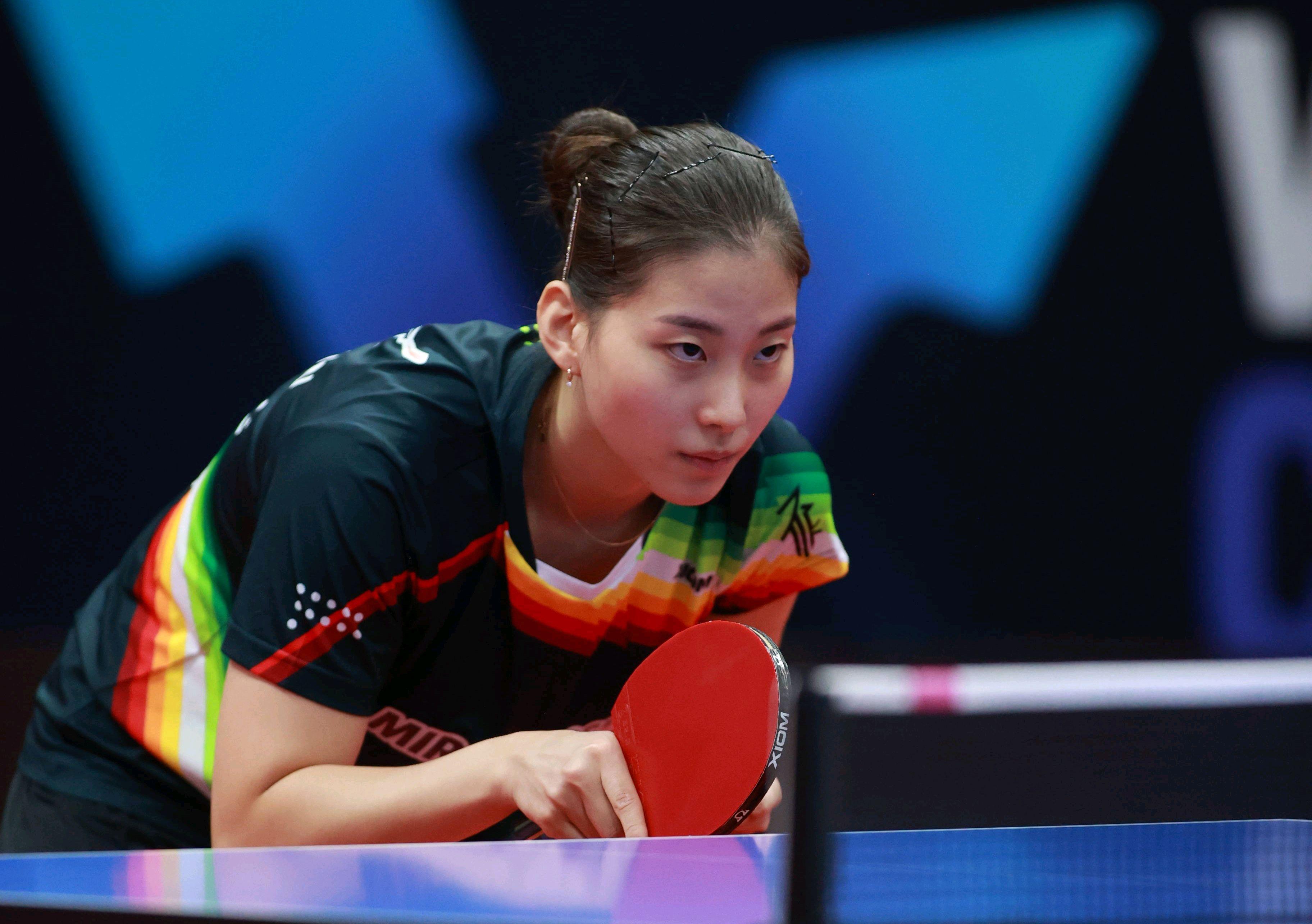 3球左右 3球左右