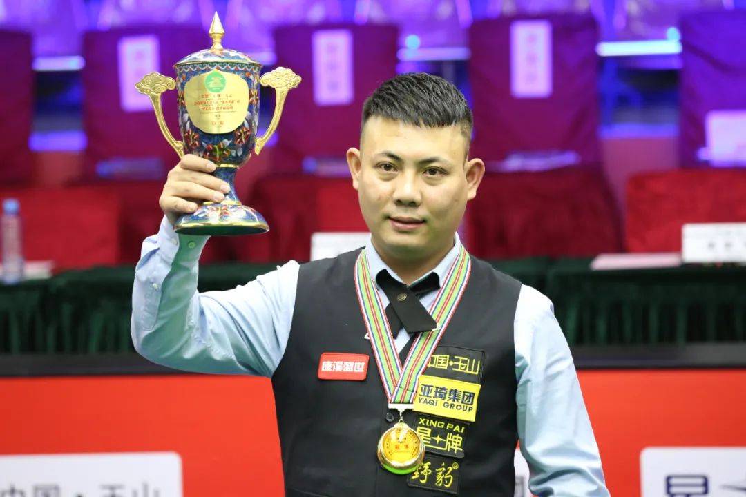 发展步伐的 发展步伐的