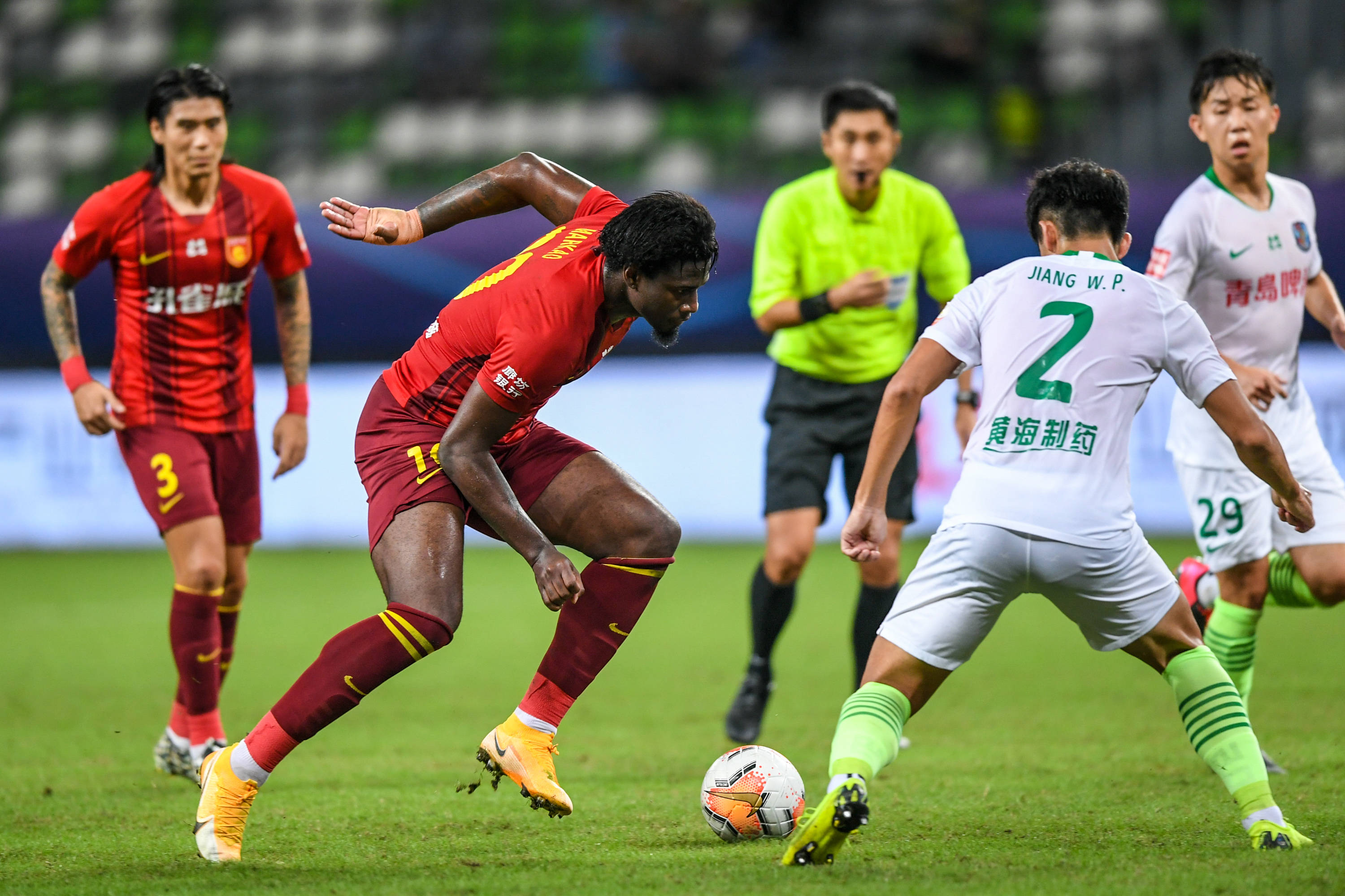 都应当围绕 都应当围绕