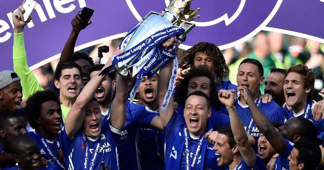 出现在左半 出现在左半